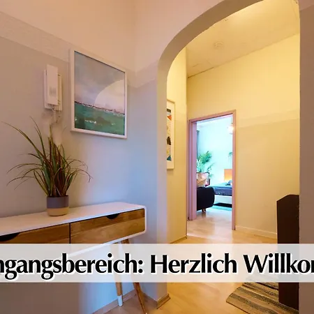 Ferienwohnungen im Jugendstil direkt an der Parkanlage VENEDIG im Herzen Erfurts Zimmer foto