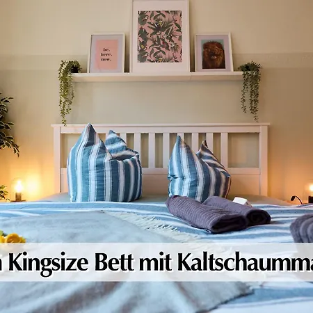 Ferienwohnungen im Jugendstil direkt an der Parkanlage VENEDIG im Herzen Erfurts Zimmer foto