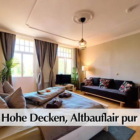 Ferienwohnungen im Jugendstil direkt an der Parkanlage VENEDIG im Herzen Erfurts Zimmer foto